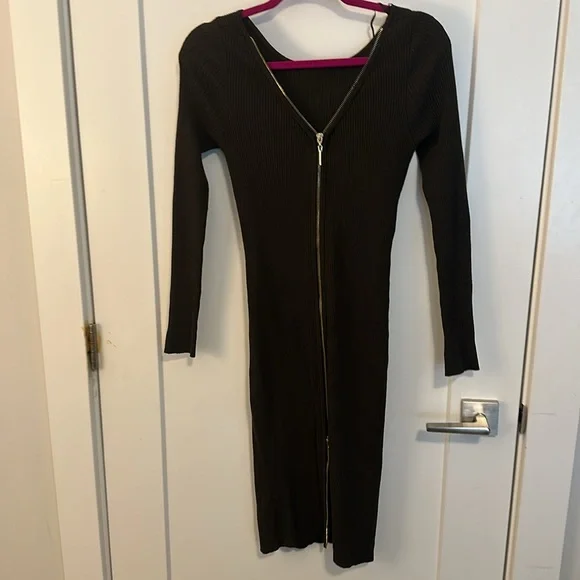 Dynamite - Picture 2 of 3